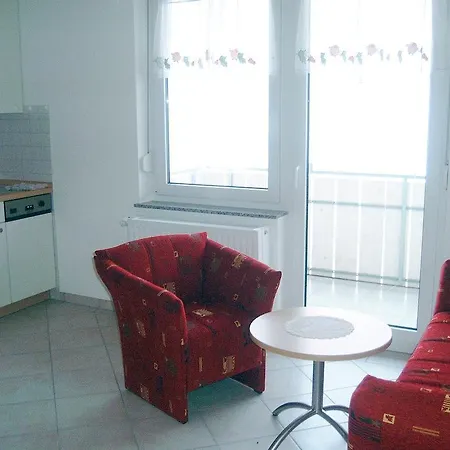 Konukevi Donishaeusle 3*